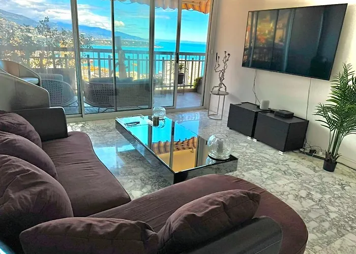 Casino Square Apartment With F1-View